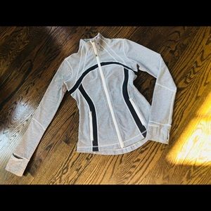 Lululemon Define Jacket Sz 4